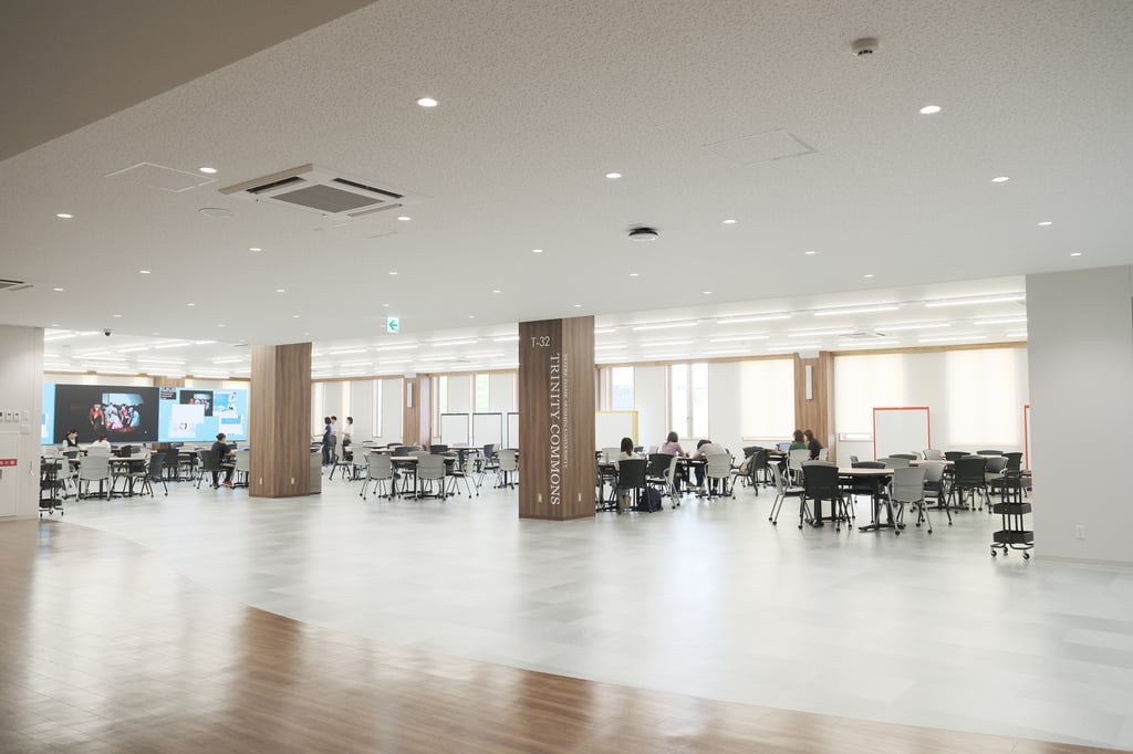 t1v-notre-dame-seishin-university-thinkhub-main-learning-space