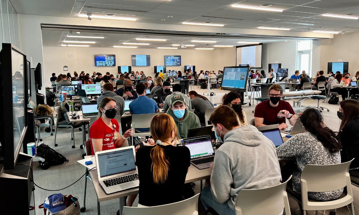 sweatnet-2023-hacking-stress-room-view