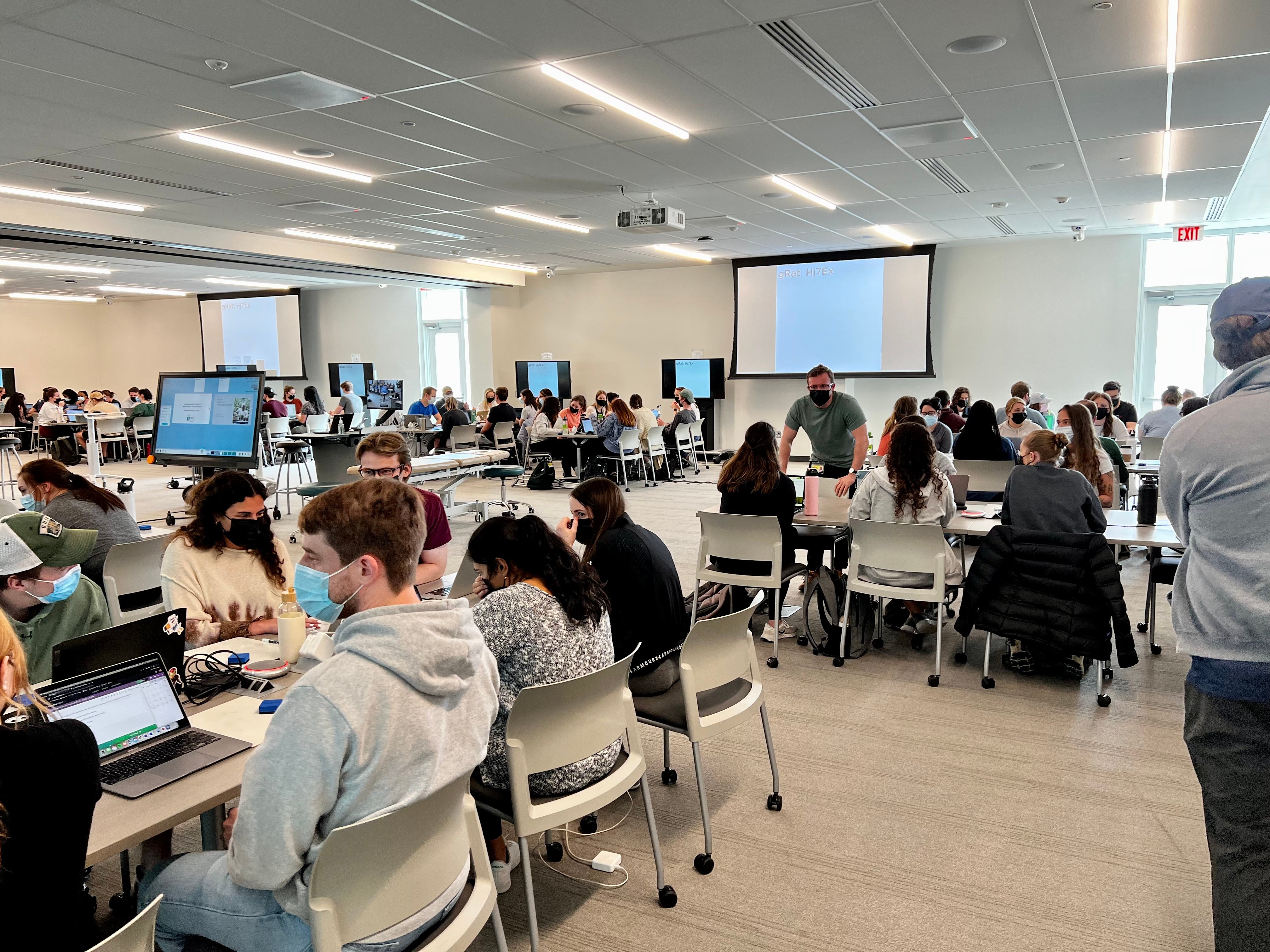 t1v-ohio-university-heritage-college-of-osteopathic-medicine-active-learning-classroom-thinkhub-1